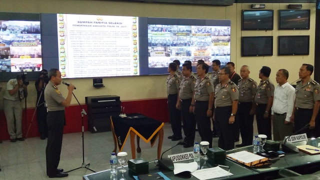 Pengambilan sumpah panitia seleksi anggota polri. (Foto: Aldis Tannos/kumparan)