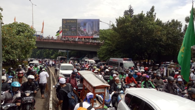 Arus Lalu Lintas Pasca Aksi 212  (Foto: Aria Pradana/kumparan )