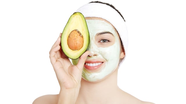 Cara membuat masker wajah dari buah. Foto: Thinkstockphotos