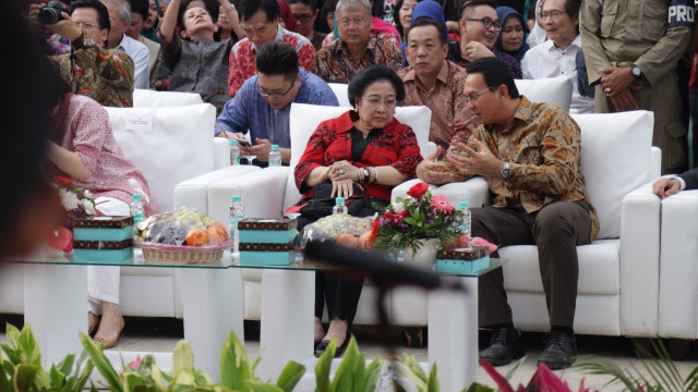 Ahok dan Megawati di Peresmian Kalijodo  Foto: Fanny Kusumawardhani/kumparan 