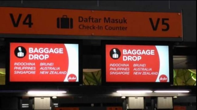 Keterangan Indochina di Bandara Kuala Lumpur (Foto: Facebook via coconuts.co)