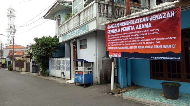 Larangan Shalat Jenazah bagi Pembela Penista Agama  (Foto: Jihad Akbar/kumparan )