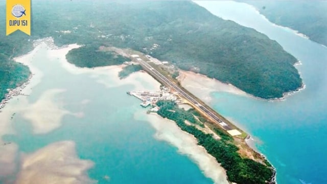 Tampak udara Bandara Letung Anambas. (Foto: Dok. Kemenhub)