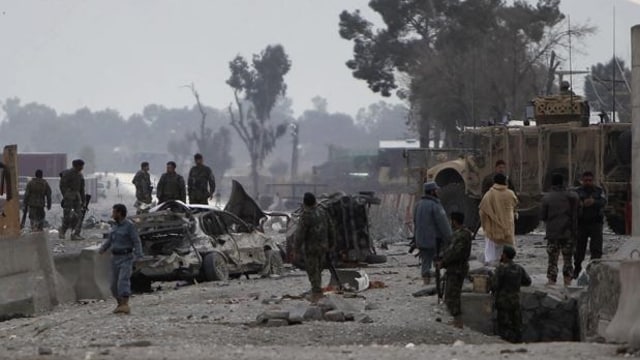 Bom di Bandara Kabul (Foto: Parwiz/Reuters)