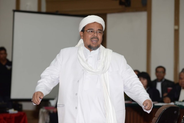 Habib Rizieq. Foto: Reuters/Raisan Al Farisi