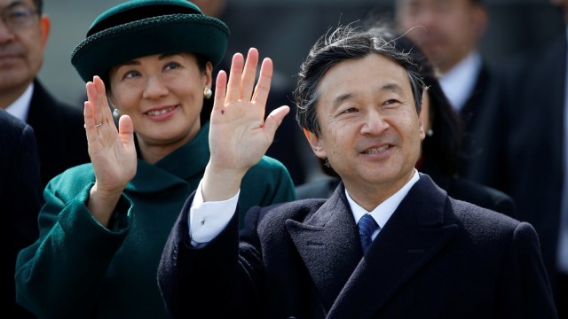 Pangeran Naruhito dan istrinya. Foto: Reuters/Issei Kato