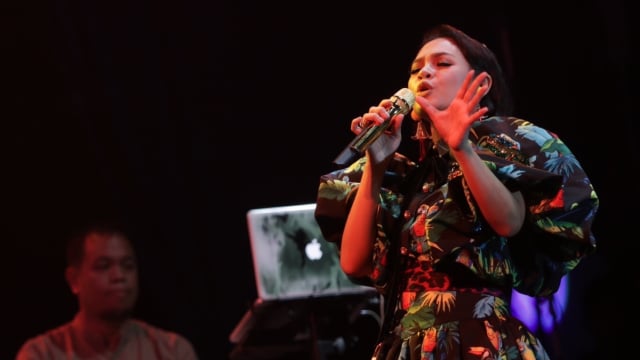 Penampilan Andien di Java Jazz. (Foto: Fanny Kusumawardhani/kumparan)