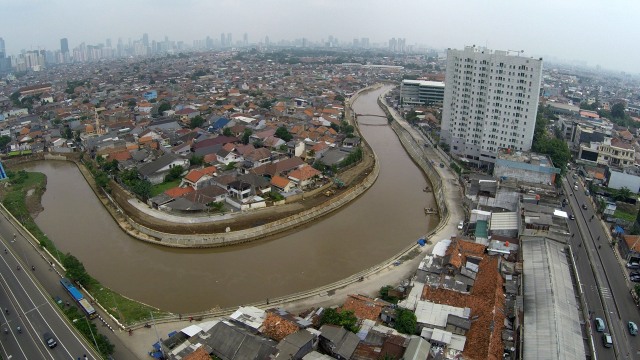Kali Ciliwung, Kampung Melayu, Jakarta. (Foto: Aditia Noviansyah/kumparan)