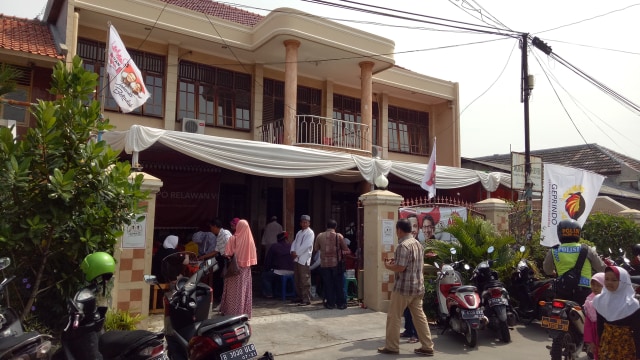 Dukungan untuk Anies di Jakarta Dakwah Center (Foto: Anggi Dwiky/kumparan)