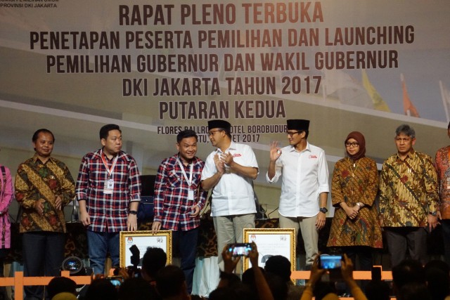 Rapat pleno terbuka pilgub 2017. (Foto: Aditia Noviansyah/kumparan)