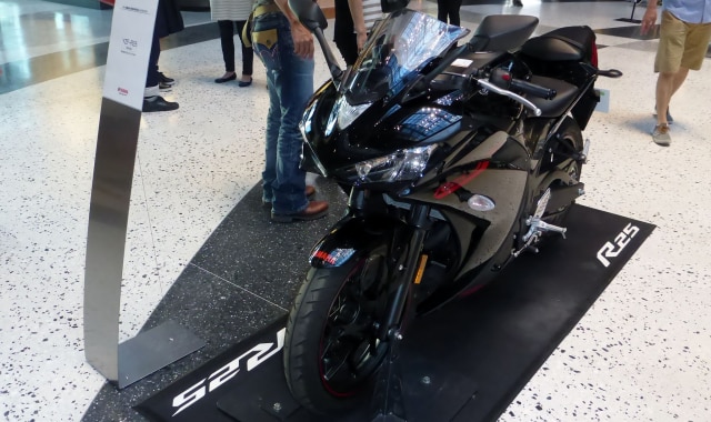 Bekal Kawasaki Ninja 250 Baru untuk Lawan Honda CBR250RR (19520)
