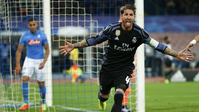 Selebrasi Sergio Ramos seusai mencetak gol (Foto: Ciro De Luca/REUTERS)