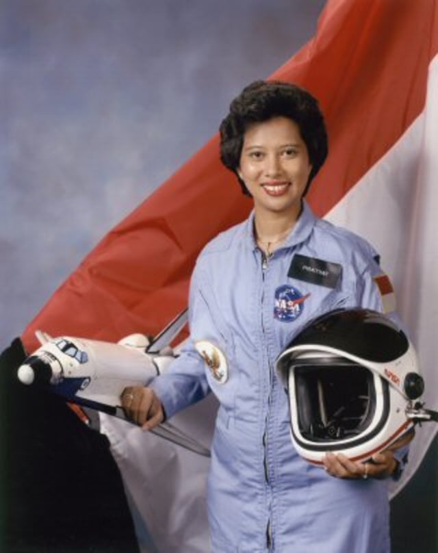 Pratiwi Sudarmono. (Foto: Wikimedia Commons.)