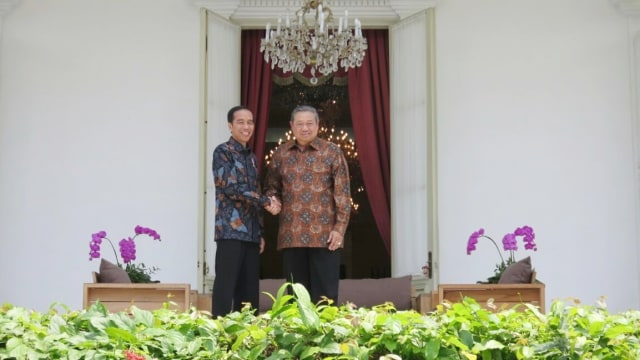 Jokowi mengundang SBY ke Istana. Foto: Yudhistira Amran Saleh/kumparan