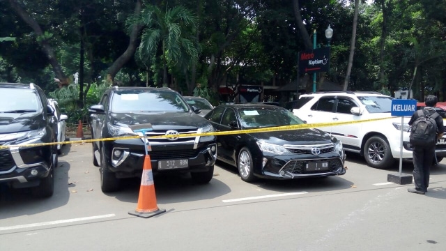 Barang bukti mobil kasus Pandawa Group. (Foto: Aldis Tannos/kumparan)