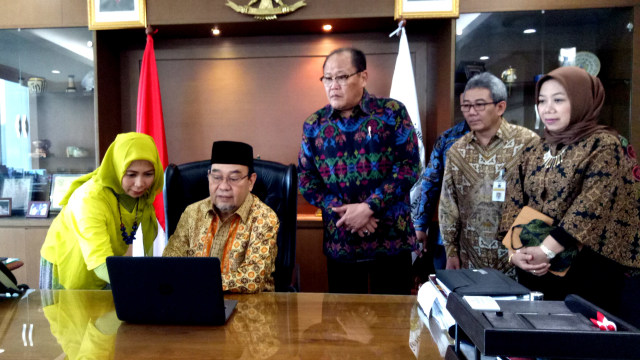 Ketua BPK Harry Azhar Azis melaporkan SPT (Foto: Ela Nurlaela/kumparan)