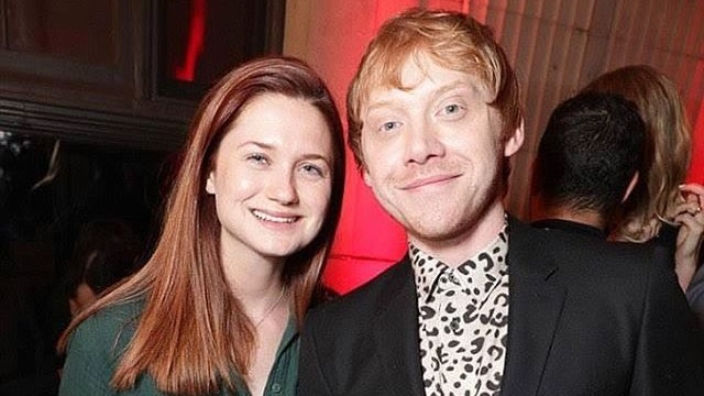 Kakak-adik Weasley ini bertemu di Premier 'Snatch' (Foto: Instagram @thisisbwright)