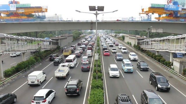 Suaana lalin di proyek Simpang Susun Semanggi. (Foto: Yudhistira Amran Saleh/kumparan)