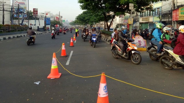 Contra flow mulai diberlakukan di Depok. (Foto: Iqra Ardini/kumparan)