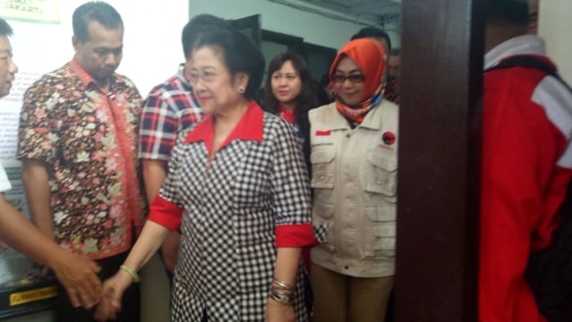 Megawati hadiri kampanye Ahok-Djarot. (Foto: Ochi Amanaturrosyidah/kumparan)