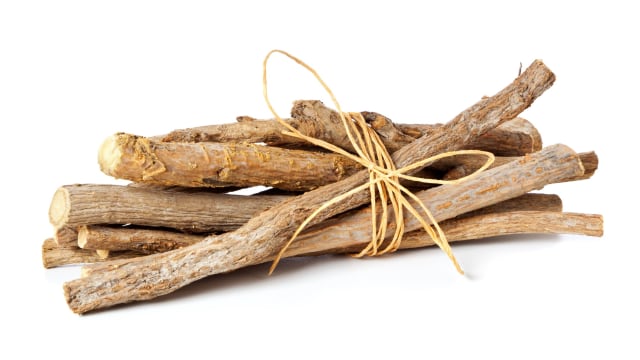 Teh licorice bisa mengobati penyakit maag (Foto: Thinkstock)