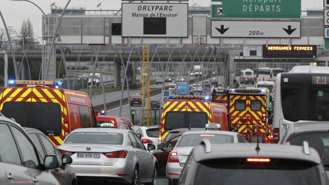 Bandara Orly, Prancis