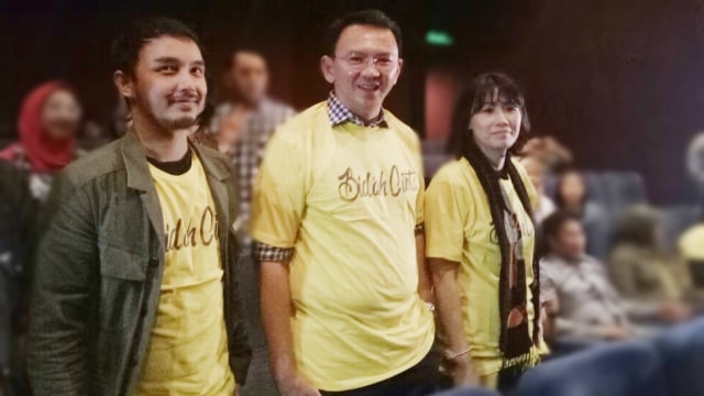 Ahok nobar film Bi'dah Cinta di TIM. (Foto: Nikolaus Harbowo/kumparan)