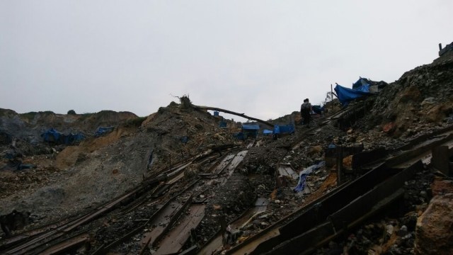 Gunung Botak setelah ditertibkan hari ini. (Foto: Istimewa)