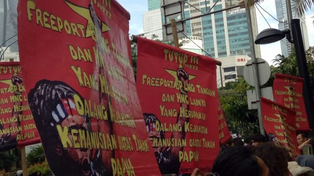 Demo Kantor Freeport di Kuningan Jakarta Selatan (Foto: Novan Nurul Alam/kumparan)