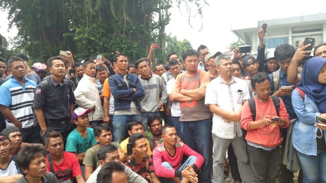 Audiensi Wali Kota Bogor dengan sopir angkot (Foto: Ainul Qalbi/kumparan)