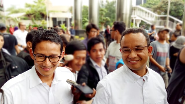 Anies-Sandi di KPK. (Foto: Aprilandika Pratama/kumparan)