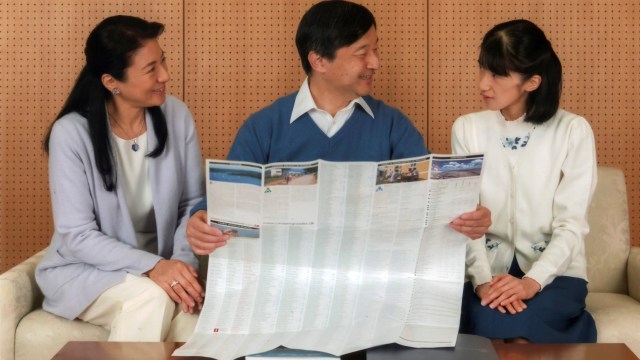 Putri Aiko (kanan) Masako dan Naruhito (Foto: Imperial Household Agency of Japan via Reuters)