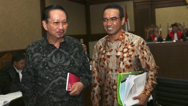 Taufiq Effendi dan Teguh Juwarno. (Foto: Fanny Kusumawardhani/kumparan)