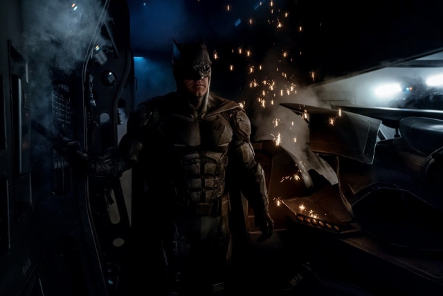 Ben Affleck sebagai batman (Foto: Dok. Warner Bros Entertainment)