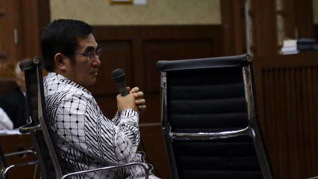 Hamdan Zoelva jadi saksi sidang OC Kaligis Foto: Fanny Kusumawardhani/kumparan