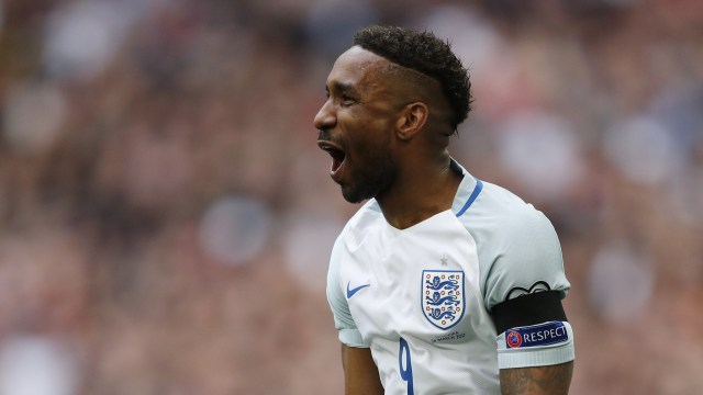 Defoe tidak pernah ke mana-mana. (Foto: John Sibley/Reuters)