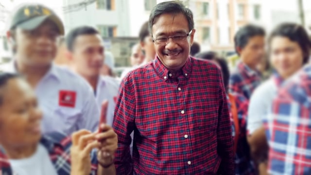 Djarot blusukan di Jatinegara Barat. (Foto: Nadia Jovita Injilia Riso/kumparan)