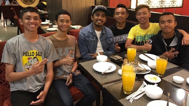 Glenn Fredly dan Spensa Boys (Foto: Instagram @glennfredly309)