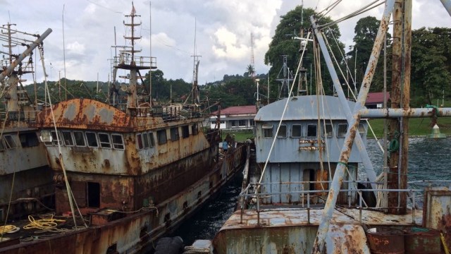 Kapal yang ditenggelamkan. (Foto: Dok. Lantamal IX Ambon)