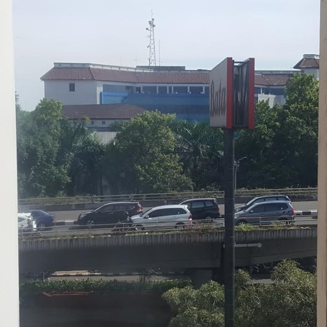 Macet di flyover Kalibata (Foto: Nurul/kumparan)