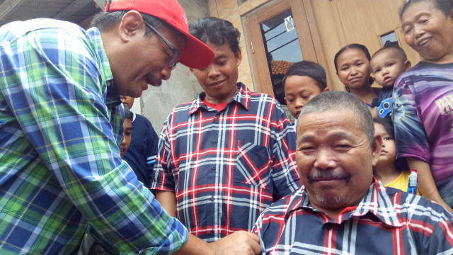 Djarot blusukan ke Pulo Gebang (Foto: Nadia Riso/kumparan)