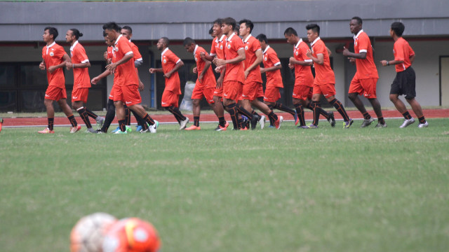 Para pemain Persija di Stadion Patriot Bekasi. Foto: Antara/Risky Andrianto