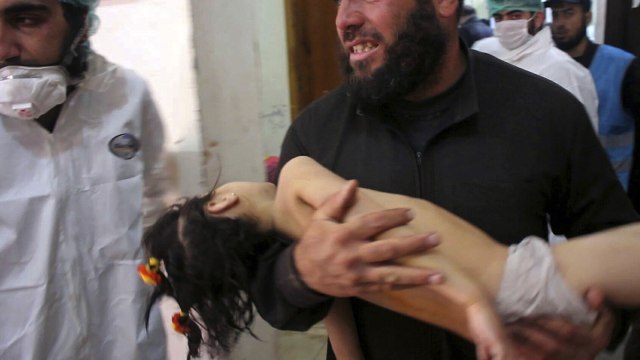 Korban senjata kimia di Suriah. (Foto: AP)