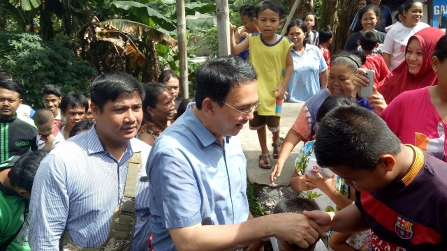 Ahok blusukan ke Gandaria Selatan, Jakarta Selatan (Foto: Johanes Hutabarat/kumparan)