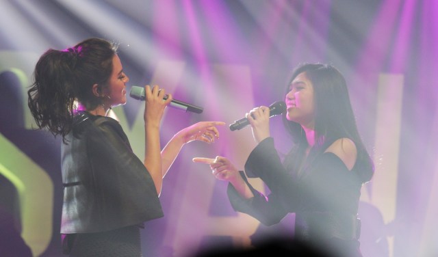 Raisa Andriana dan Isyana Sarasvati (Foto: Cornelius Bintang/kumparan)