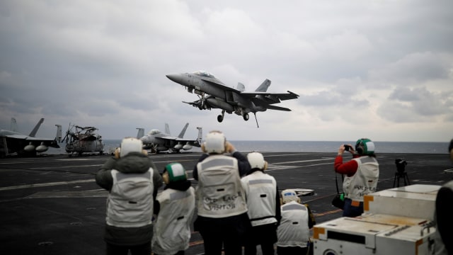 Armada Angkatan Laut Amerika. (Foto: Reuters/Kim Hong-Ji)