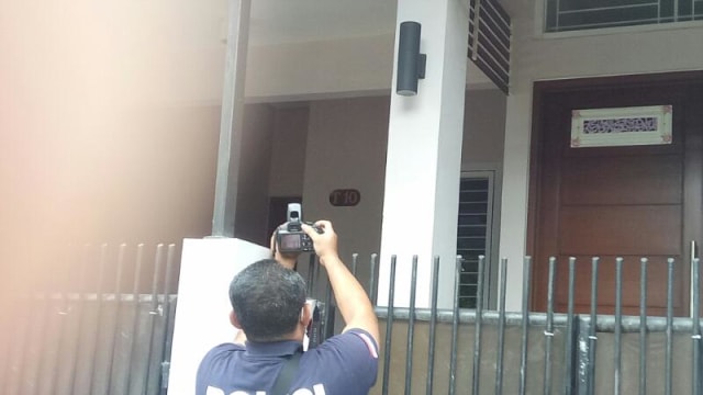 TKP Serangan air keras terhadap Novel. (Foto: Aria Pradana/kumparan)