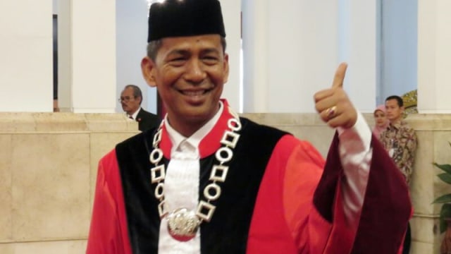 Saldi Isra dilantik jadi Hakim MK di Istana. (Foto: Yudhistira Amran Saleh/kumparan)