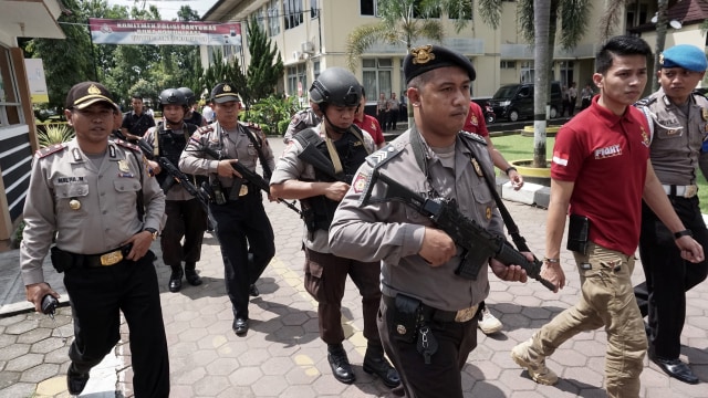 Pengamanan di Polres Banyumas (Foto: Idhad Zakaria/ANTARA)