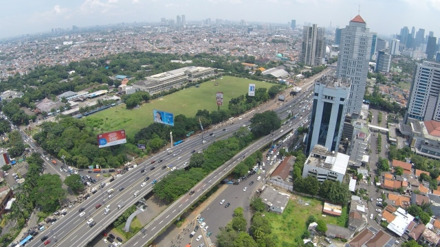 Jalan Gatot Subroto dari udara (Foto: Aditia Noviansyah/kumparan)